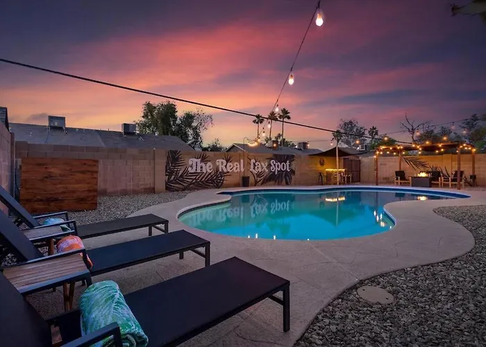 Modern With Heated Pool, Asu Сasa de vacaciones *